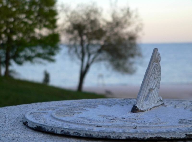 Sundial_straightened